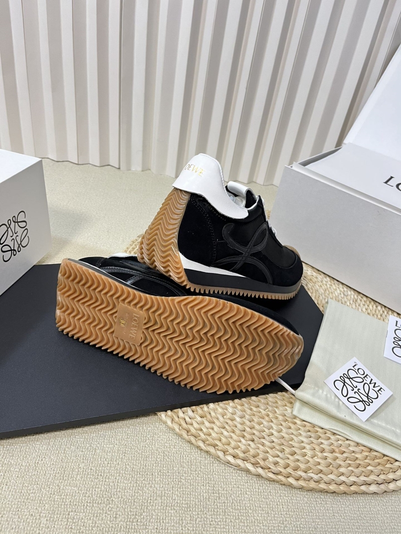 Loewe Sneakers